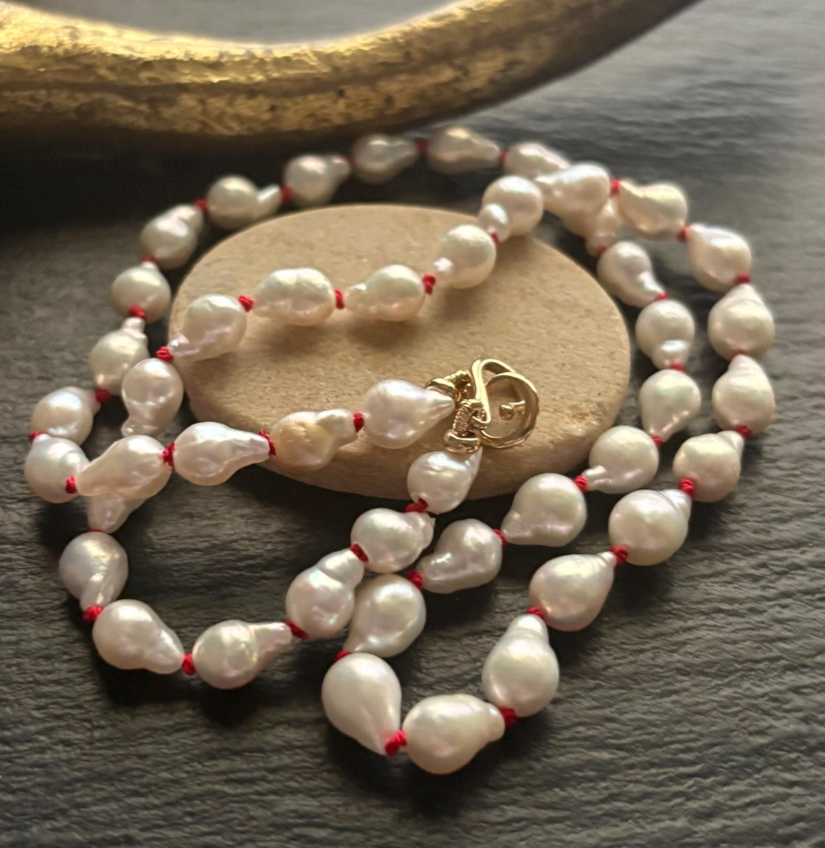 White Baroque Pearl Necklace, Solid 14K Gold, Freshwater pearl