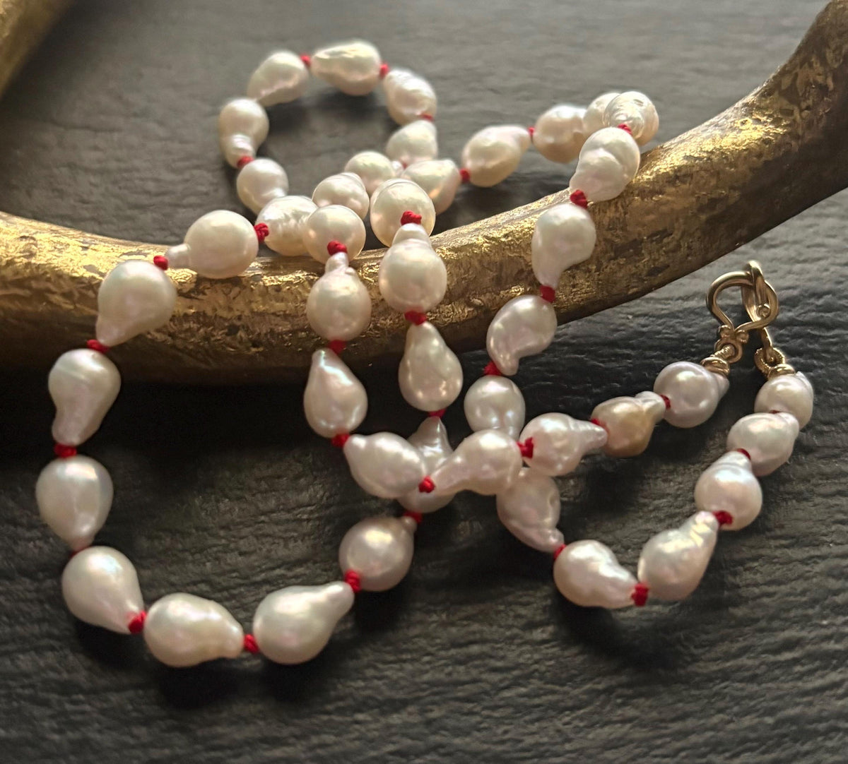 White Baroque Pearl Necklace, Solid 14K Gold, Freshwater pearl