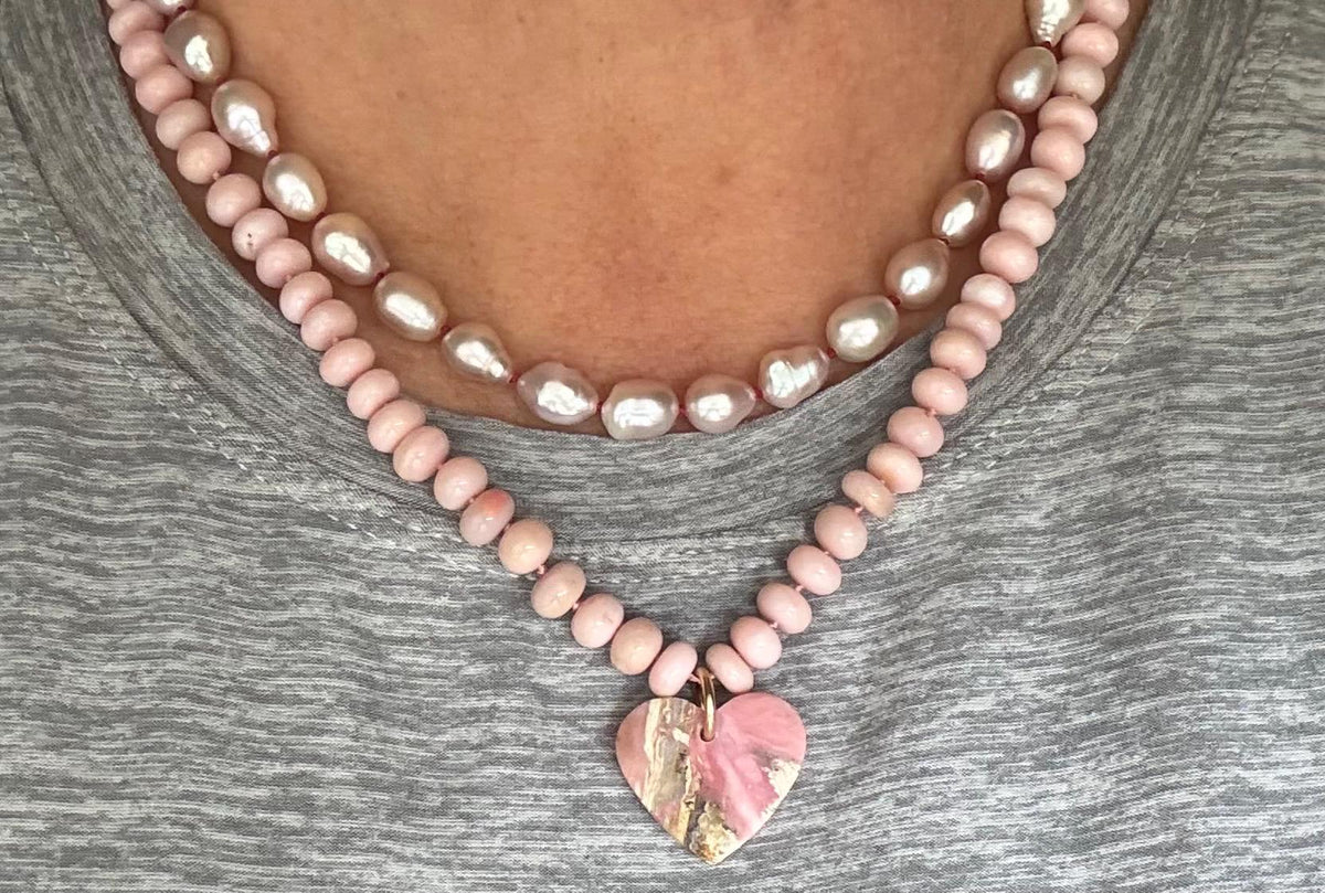 Natural Mauve Pink high luster Baroque Pearl Knotted Necklace, 14k Solid Gold Components.