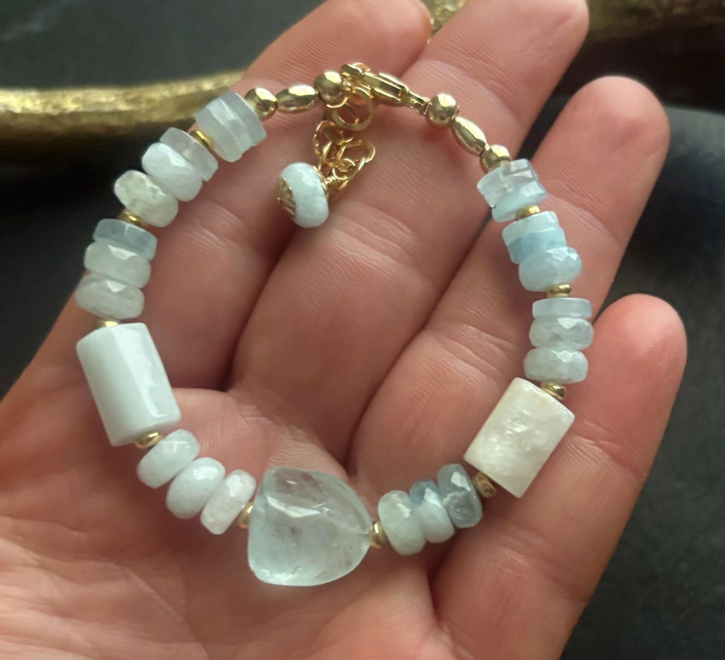 Natural Aquamarine Bracelet, 14K gold Filled, Gemstone Necklace