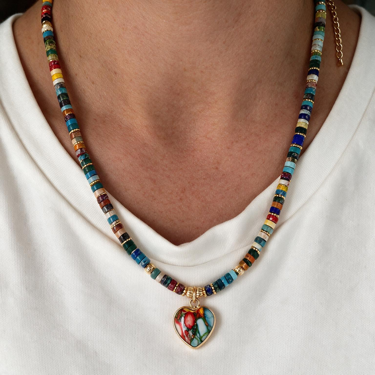 Auspicious Cloud 7-Color Chakra Heart Choker – French Minimalist Light-Luxury Jewelry