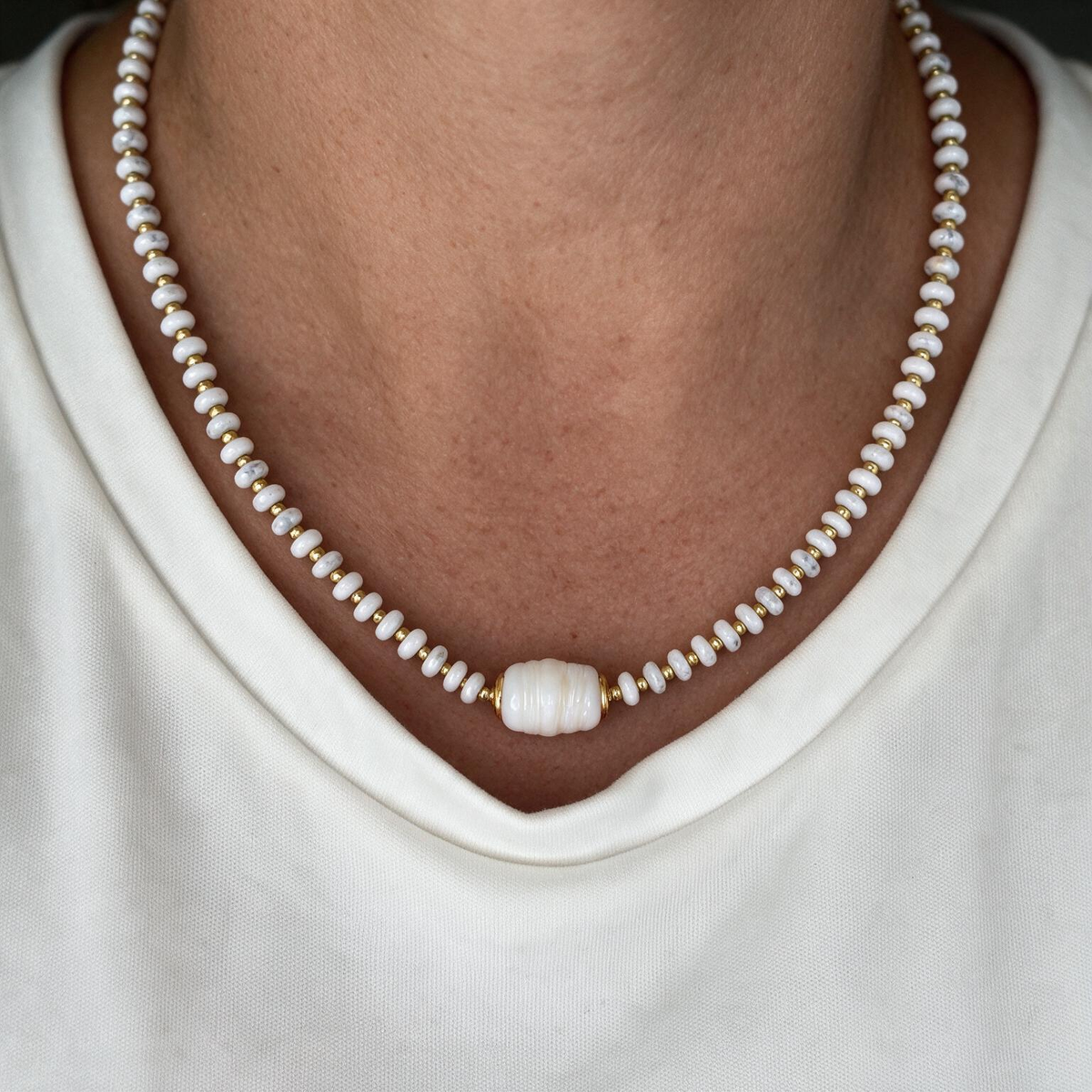 Handcrafted Abacus Bead & Pearl Choker – Light-Luxury Couple's Jewelry